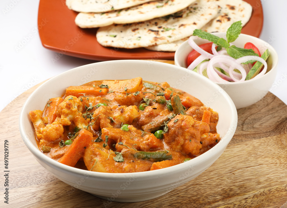 4 butter Tandoori roti with Mix veg