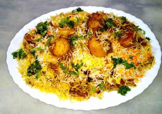 Aloo Dum Biryani